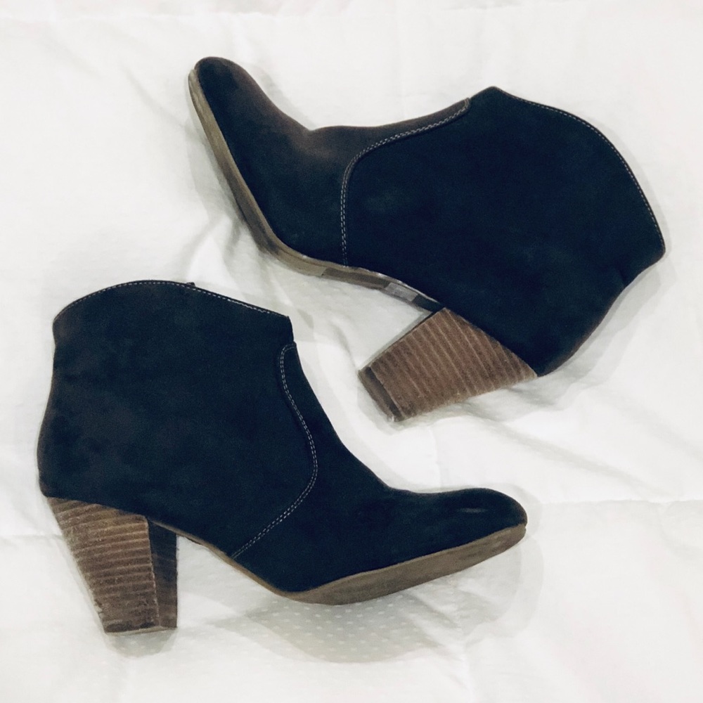 Report Brown Suede Heeled Booties